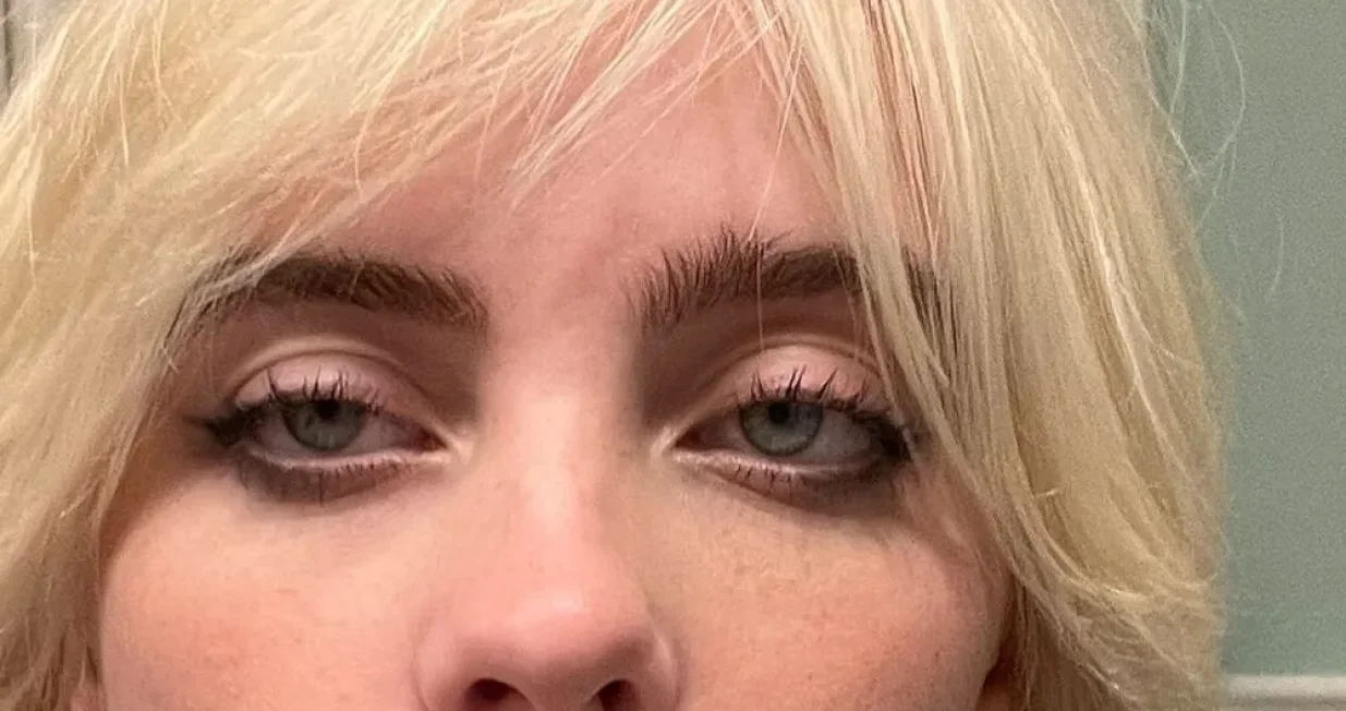 pospane oči, stil, moda, trendInstagram/BillieEilish/Billie Eilish