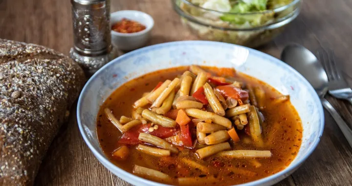 Zdravo i ukusno/ Ilustracija/