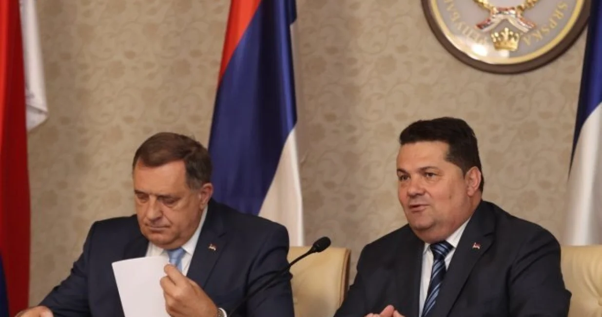 Milorad Dodik i Nenad Stevandić/Borislav Zdrinja