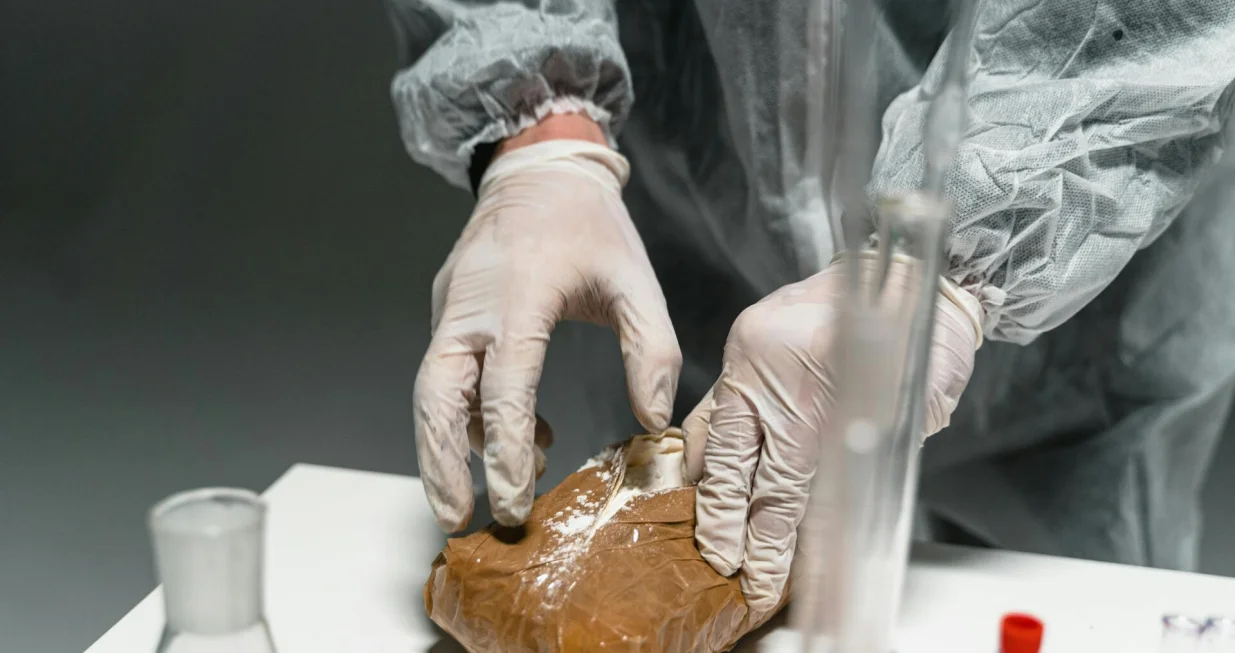 Pronađeno 7,7 kilograma kokaina//