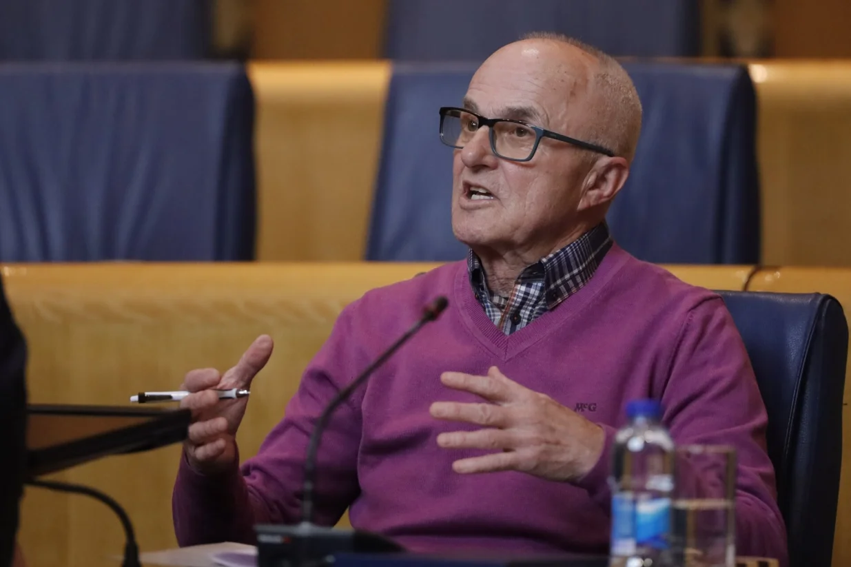 Komisija za borbu protiv korupcije Predstavničkog doma Parlamentarne skupštine Bosne i Hercegovine (PSBiH) Javno saslušanje predstavnika Samostalnog sindikata državnih službenika i zaposlenika UIOBiH i predstavnika Sindikata UIOBiH/Senad Gubelić