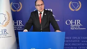 Schmidtova poruka će razbjesniti Dodika/