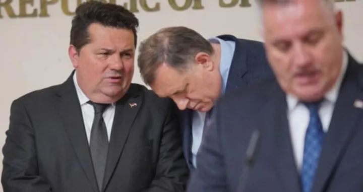 Stevandić, Dodik i Višković/