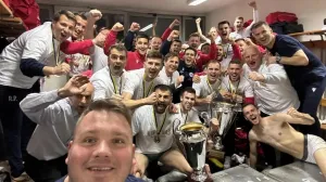 Romeo Mitrović sa igračima Zrinjskog