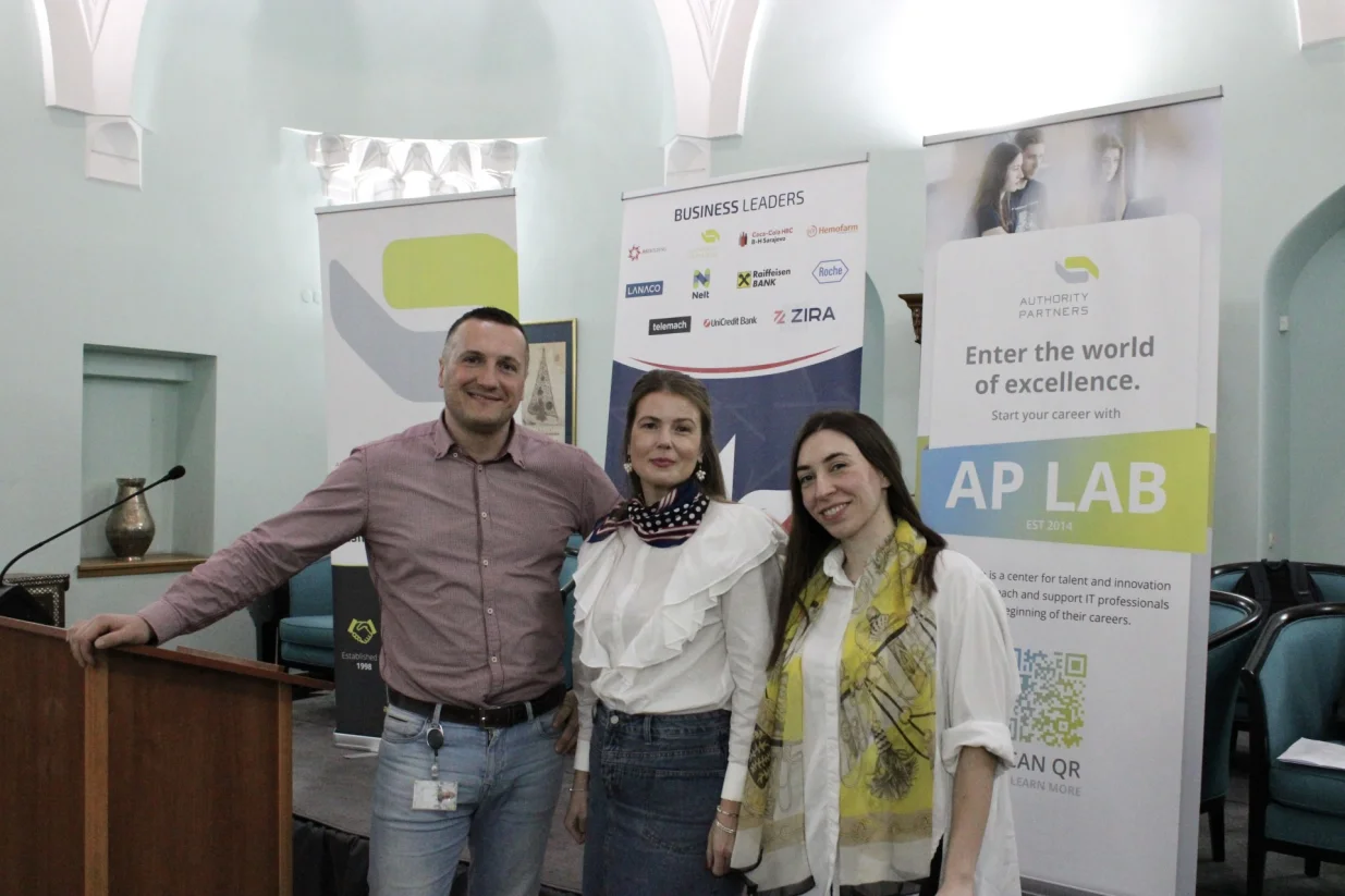 Elvis Pašić, Amila Kurtović-Buđevac i Mirna Dajanović; Program Leader Roots: Authority Partners//