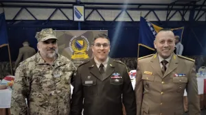 Matthew Valas, Jasmin Čajić; Tradicionalni zajednički iftar i prijem za visoke zvanice iz Oružanih snaga Bosne i Hercegovine, NATO-a i predstavnika EUFOR-a te društveno političkog života u BiH iz reda svih vjerskih konfesija, obilježen je u Komandi za podršku Oružanih snaga BiH, u kasarni "Kozara" u Banjoj Luci//