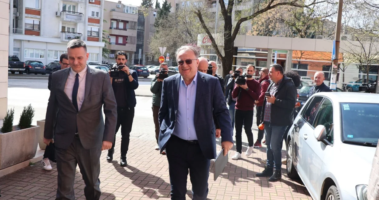 MOSTAR, 21. ožujka (FENA) – U Domu HDZ-a BiH u Mostaru počeo je sastanak predstavnika političkih stranaka koalicije na razini Federacije Bosne i Hercegovine. (Foto FENA/ES)/Es