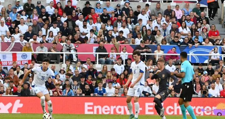 Engleska - Bosna i HercegovinaAnel AhmedhodžićBenjamin TahirovićCole PalmerRohit Saggi