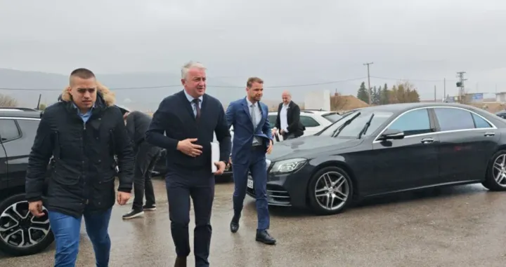 PDP-ovci dolazak na sastanak sa HDZ-om na Kupresu, opozicija u R S/Klix.ba