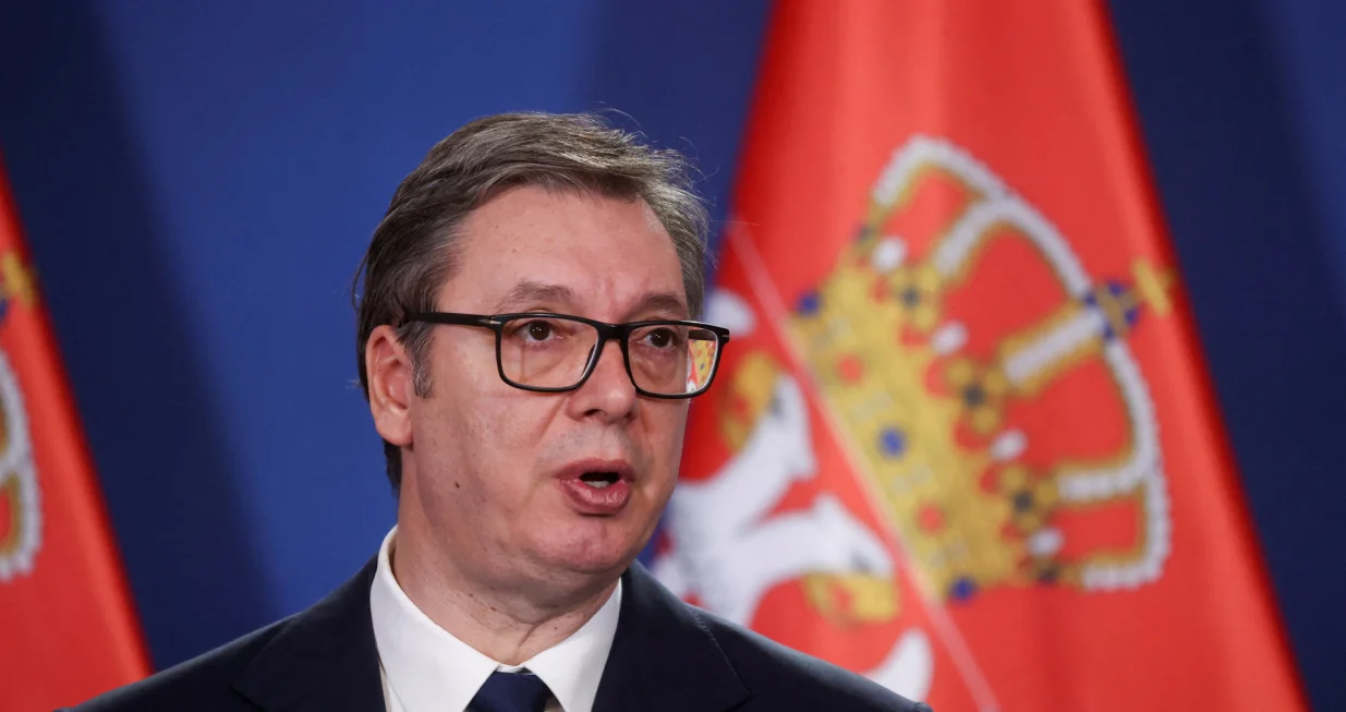 FILE PHOTO: Serbian President Aleksandar Vucic gives a statement next to Hungarian Prime Minister Viktor Orban (not pictured) after the countries' bilateral committee for strategic cooperation meeting in Budapest, Hungary, November 14, 2024. REUTERS/Bernadett Szabo/File Photo/Bernadett Szabo