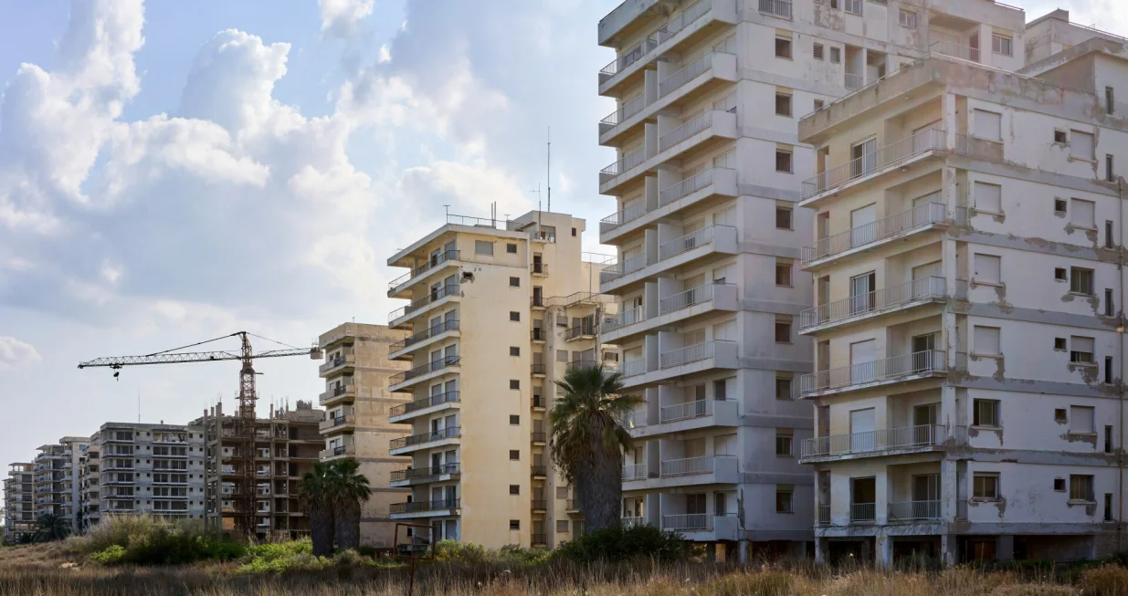 Varosha, Famagusta, Cyprus, Kipar, grad, napušten/Steffen Lemmerzahl