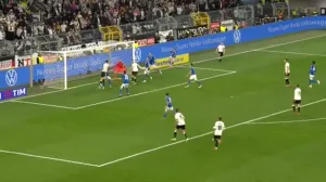 Njemačka - Italija (FOTO: Screenshot/Reddit)