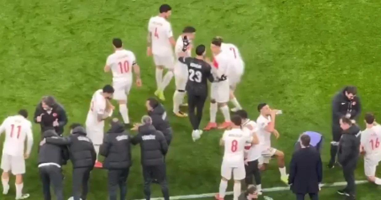 Turski fudbaleri prekidaju post