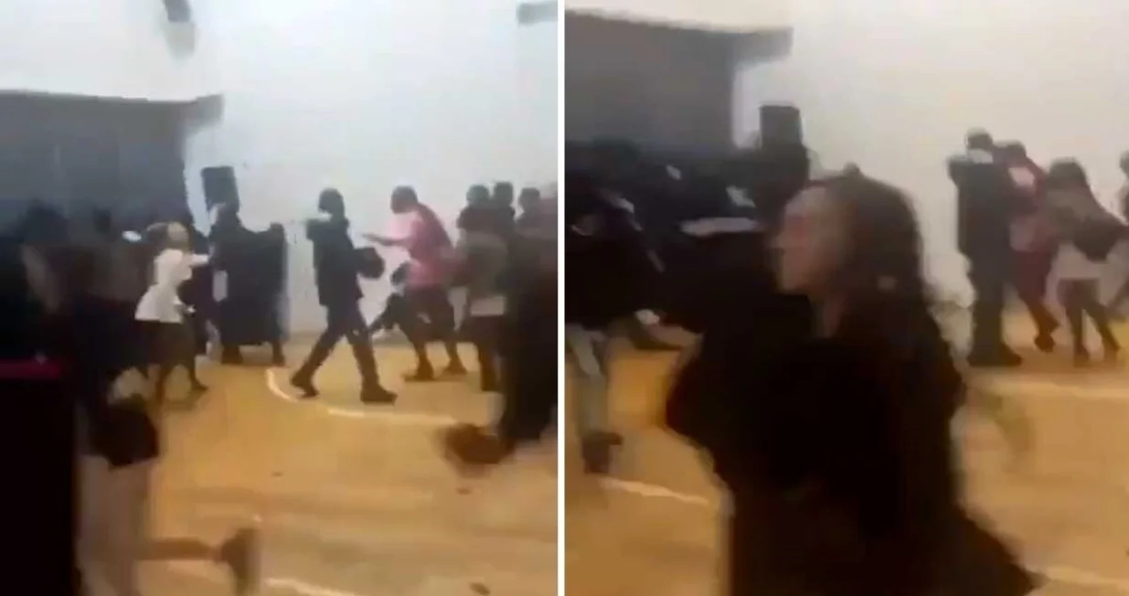 Intervenirali policajci/Printscreen/X.com//