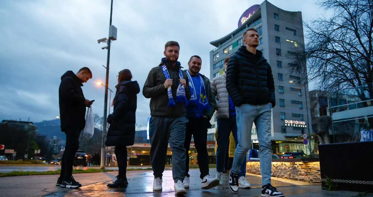 Navijači BiH na ulicama Zenice (FOTO: Damir Deljo/Oslobođenje)