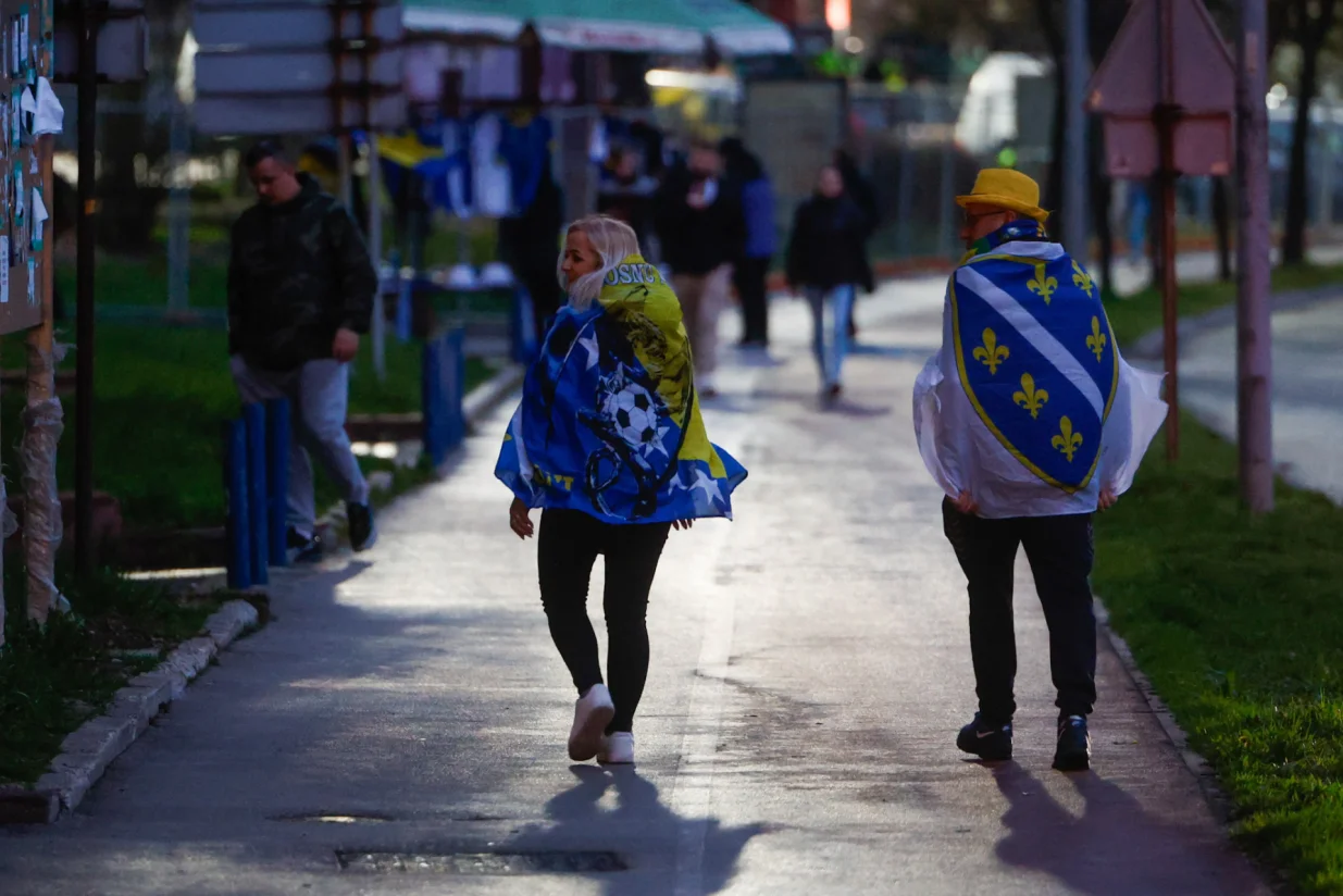 Navijači BiH na ulicama Zenice (FOTO: Damir Deljo/Oslobođenje)