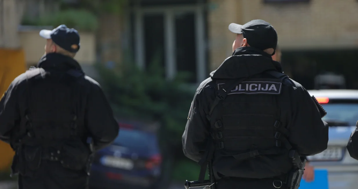 Akcija MUP-a Kantona Sarajevo i SIPA-e Breka ul: Juraja Najtharta/Senad Gubelić