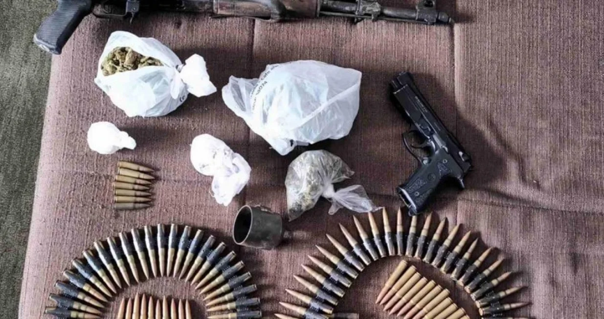 Oduzeti droga i oružje/MUP RS/