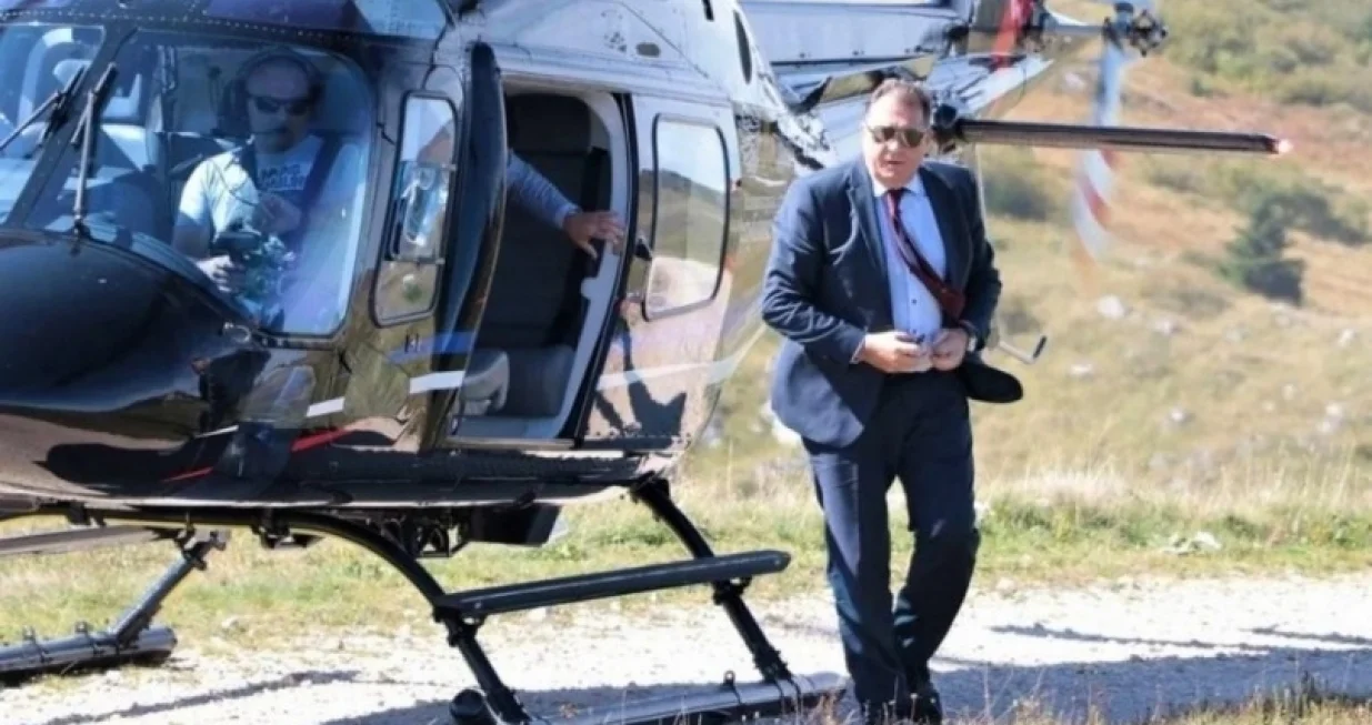 Milorad Dodik, helikopter/