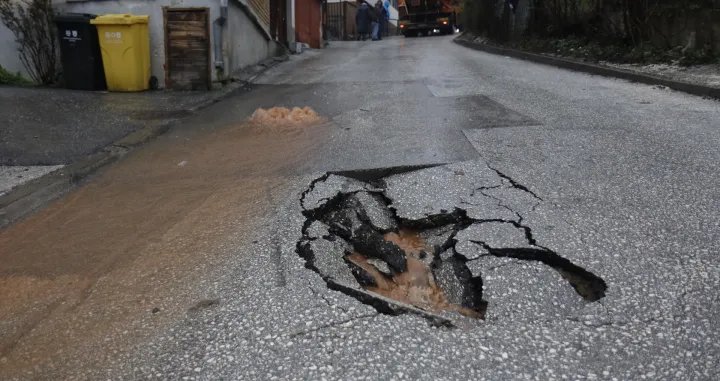  Stari Grad Ablakovina komatin prema curinim njivama/Senad Gubelić