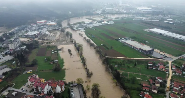 Obilne kiše u Visokom, snimak dronom/Bojan Krajišnik