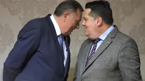 Milorad Dodik i Nenad Stevandić/Senad Gubelić