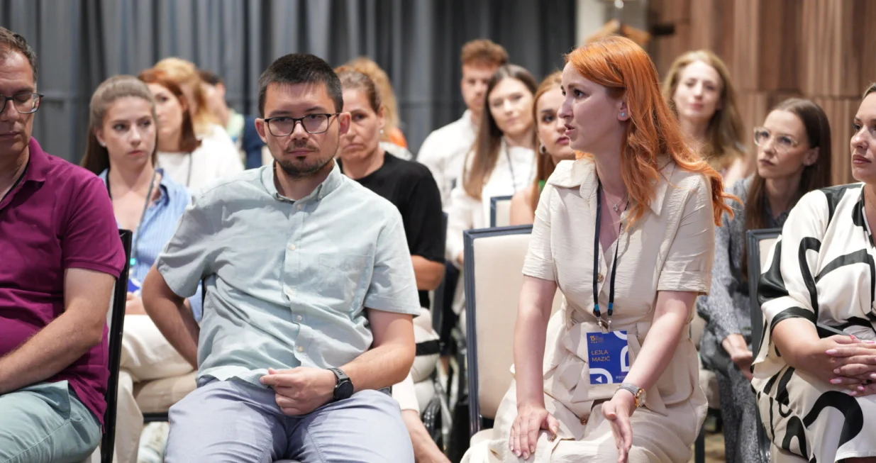 File name: BHAAAS_studenti_1.jpg/Miralemdiz