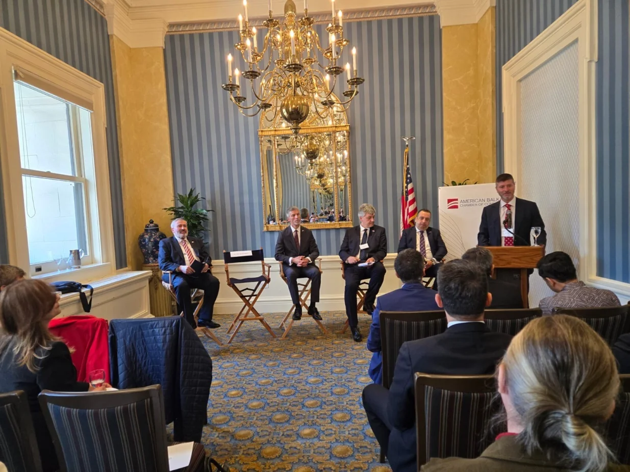 OSNIVAČKI SASTANAK AMERIČKO BALKANSKE PRIVREDNE KOMORE/