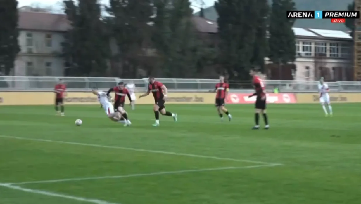 Gedžić dosudio penal za Zrinjski (FOTO: Screenshot/Arena Sport)