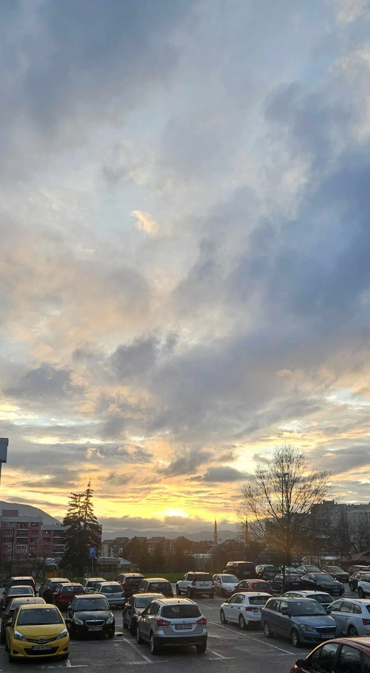 Sunčane zrake iznad Sarajeva/Lejla Sofradžija