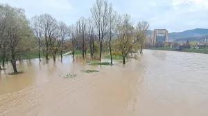 Obilne padavine u Zenici/Screenshot