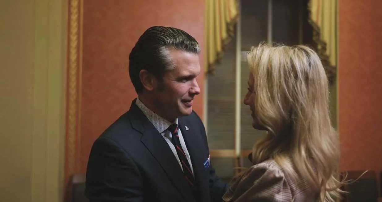 Pete Hegseth i supruga Jennifer Hegseth//