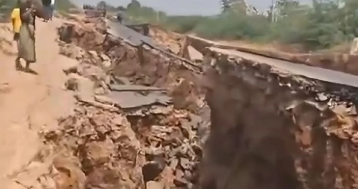 Veliki rascjep/Printscreen/X.com//