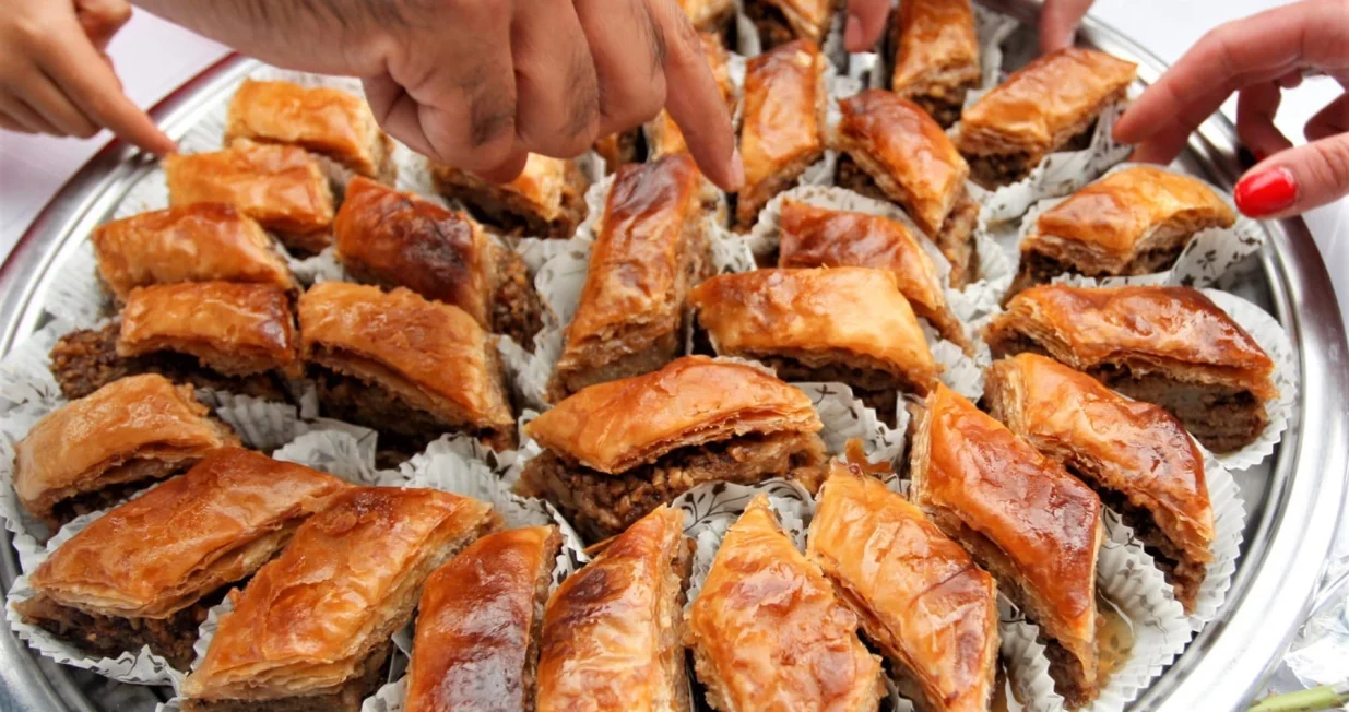 Benjamina Karić, baklave, Baščaršija/Facebook/