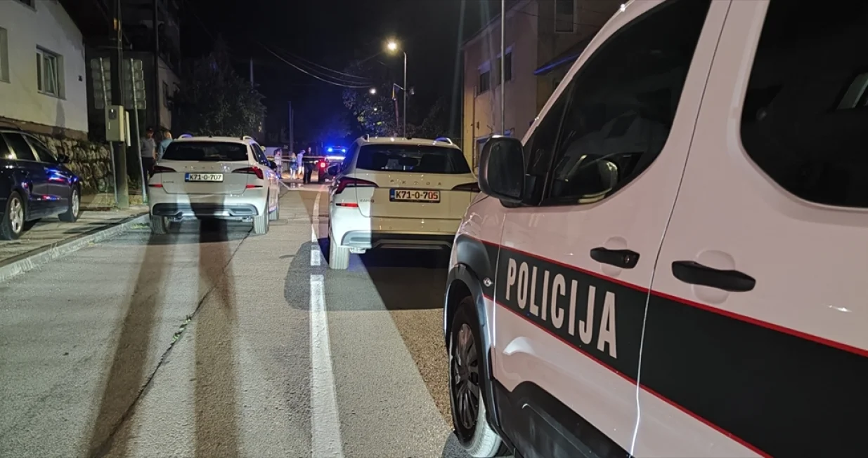 Bihać policija na mjestu napada na migranta/Anadolija/