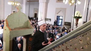 Hutba reisul-uleme IZBiH Huseina ef. Kavazovića; bajram-namaz povodom Ramazanskog bajrama u Gazi Husrev-begovoj džamiji u Sarajevu/Amel Emrić