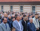 Muftija zenički hfz. Mevludin ef. Dizdarević predvodio je bajram-namaz te govorio bajramsku hutbu na centralnoj svečanosti obilježavanja Ramazanskog bajrama za područje tog muftiluka, koja je održana u Sultan Ahmedovoj - Čaršijskoj džamiji u Zenici/Muftijstvo Zeničko