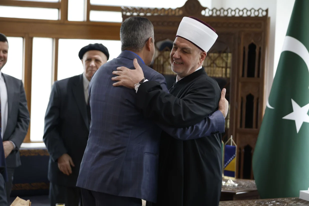 Bajramsko čestitanje kod reisul-uleme Huseina ef. Kavazovića/Amer Kajmović