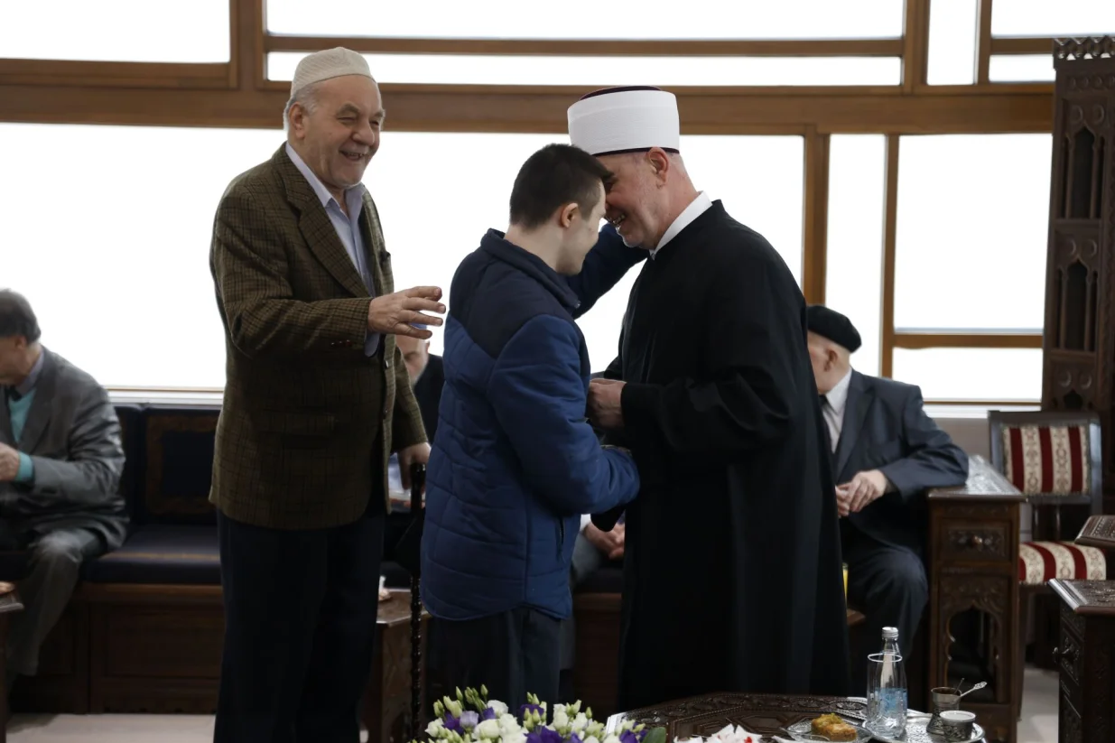 Bajramsko čestitanje kod reisul-uleme Huseina ef. Kavazovića/Amer Kajmović