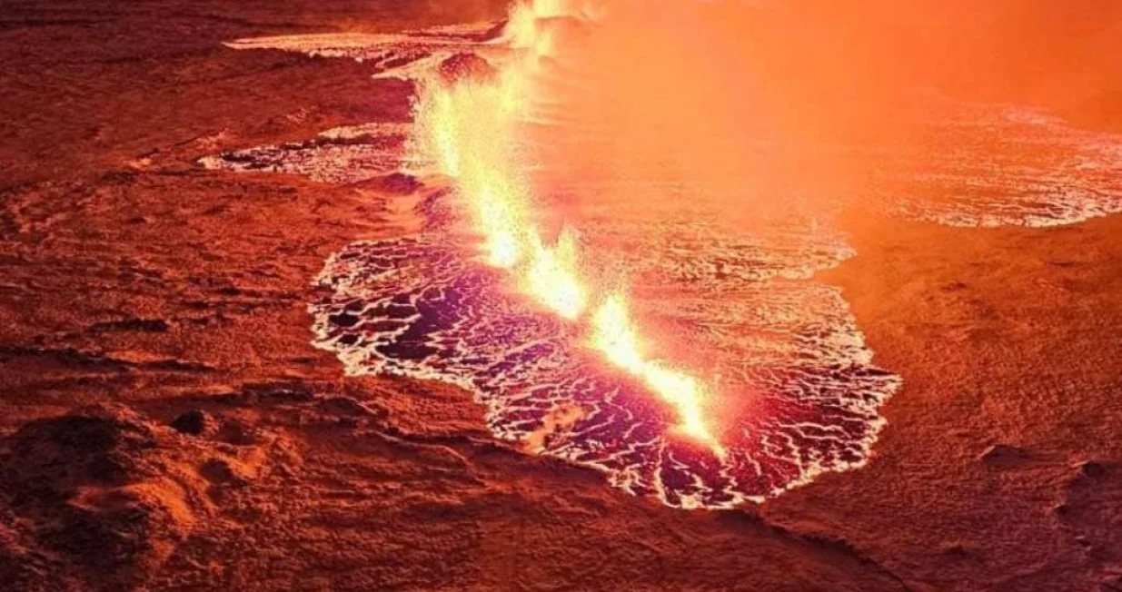 Eruptirao vulkan/X.com//