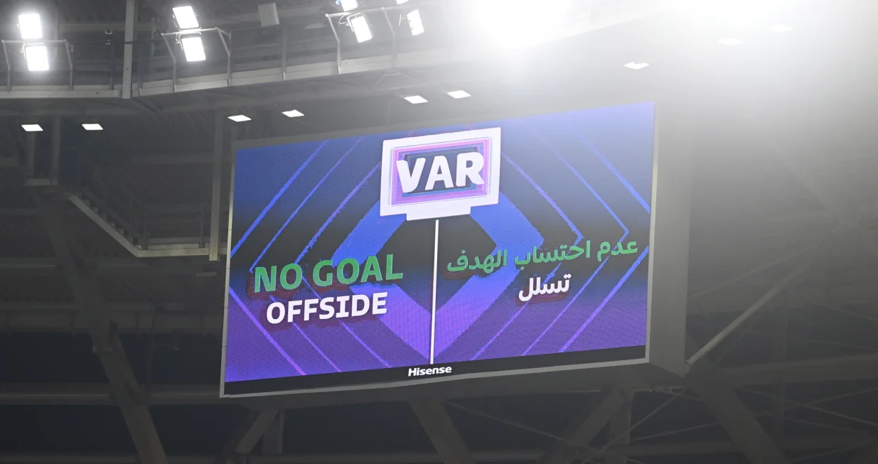 epa10334825 The VAR review rules a goal of Brazil offside during the FIFA World Cup 2022 group G soccer match between Brazil and Switzerland at Stadium 947 in Doha, Qatar, 28 November 2022. EPA/Neil Hall