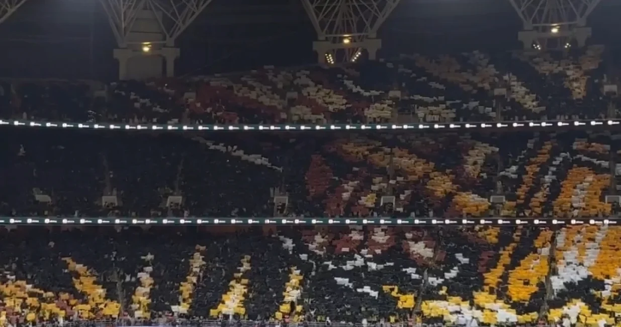 Koreografija navijača Al Ittihada