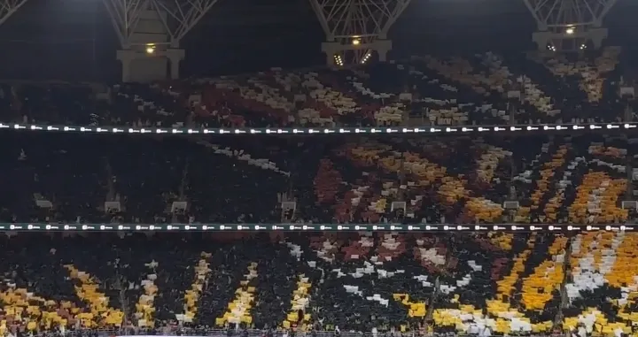 Koreografija navijača Al Ittihada