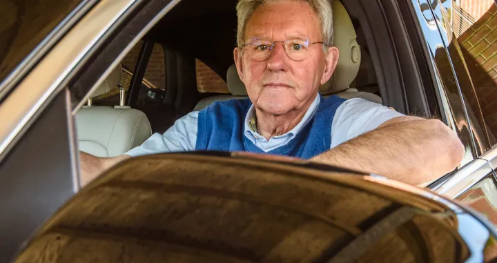 Wim Boer, 78-godišnji Nizozemac iz Deldena, imao je san o vožnji luksuznog automobila u godinama svoje mirovine/Reinier Van Willigen