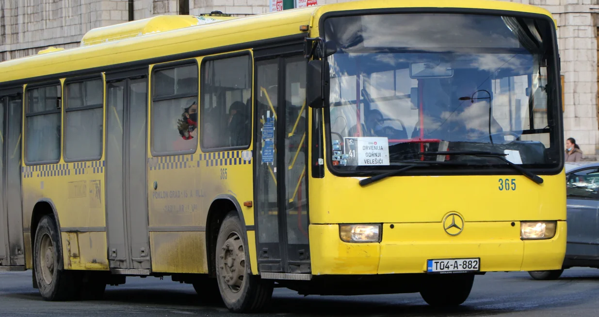 Gradski prevoz centrotrans i gras/Senad Gubelić