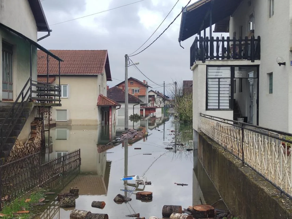 Poplave u Prijedoru/Rtrs
