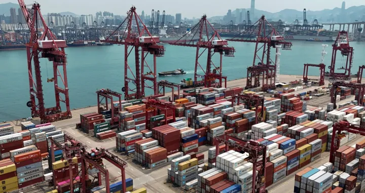 Carina, roba ilustracija/