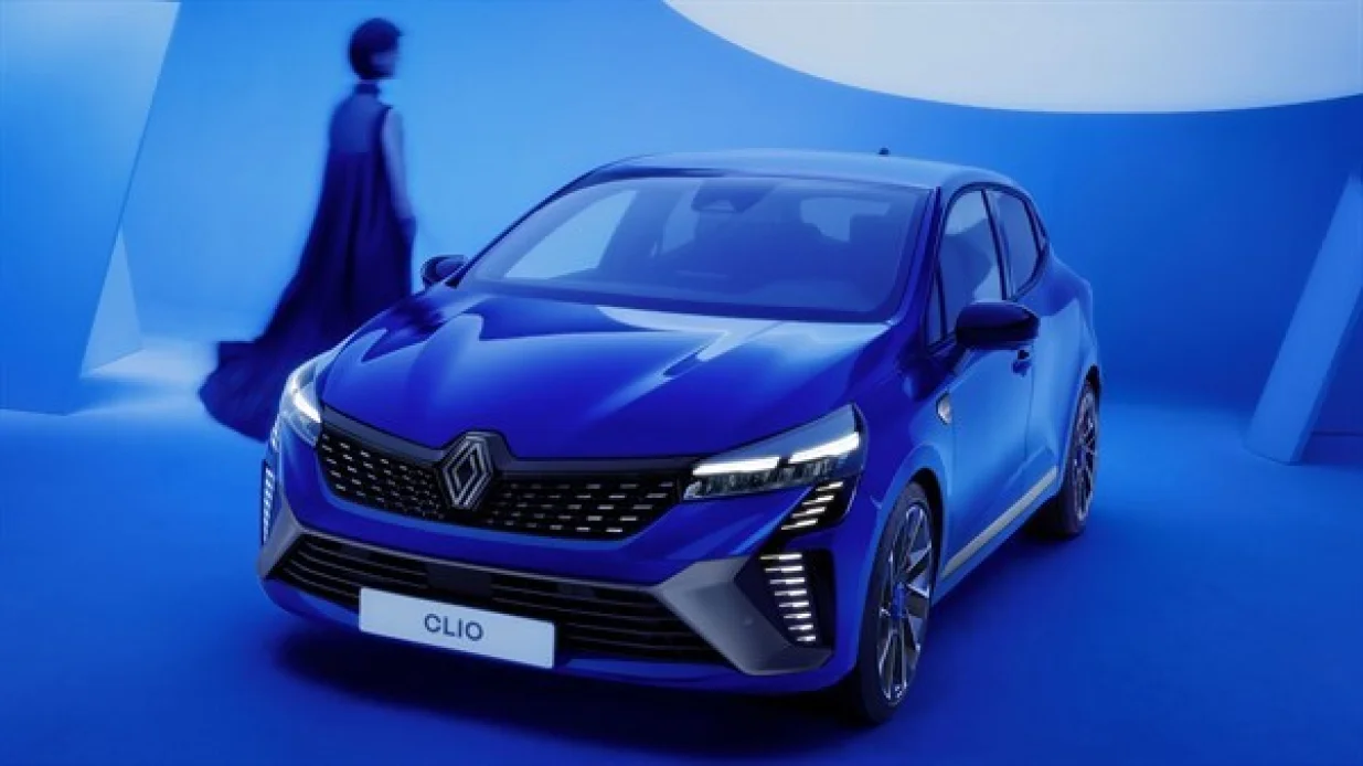 Renault Clio E-tech hybrid/Renault