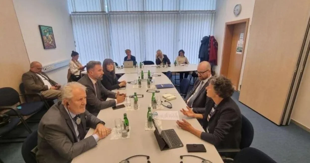 Stojanović sa Kolarem, Strik i Tangom Coreom/Kabinet Potpredsjednika Fbih