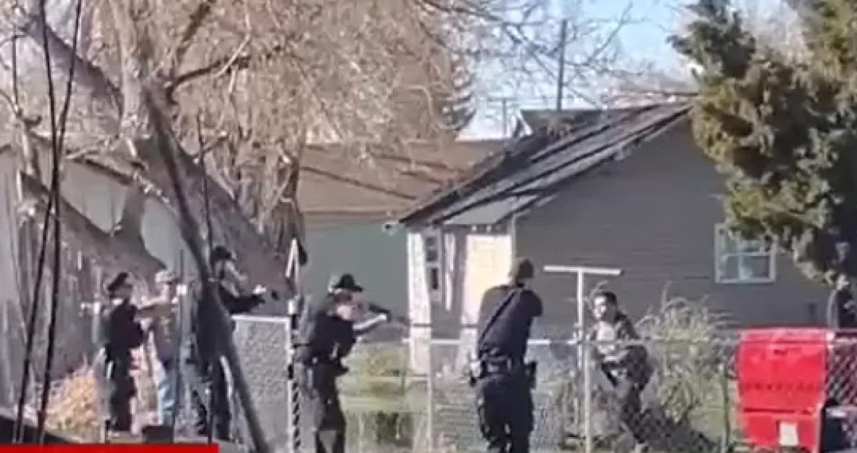 Policija u SAD-u devet puta upucala autističnog tinejdžera. Morali mu amputirati nogu/Screenshot